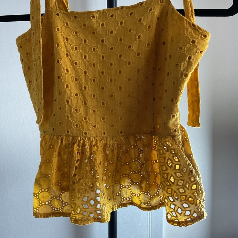 House of Harlow 1960 Eyelet Ruffle Tank Top XS Adjustable Tie Straps Cute - Picture 5 of 5